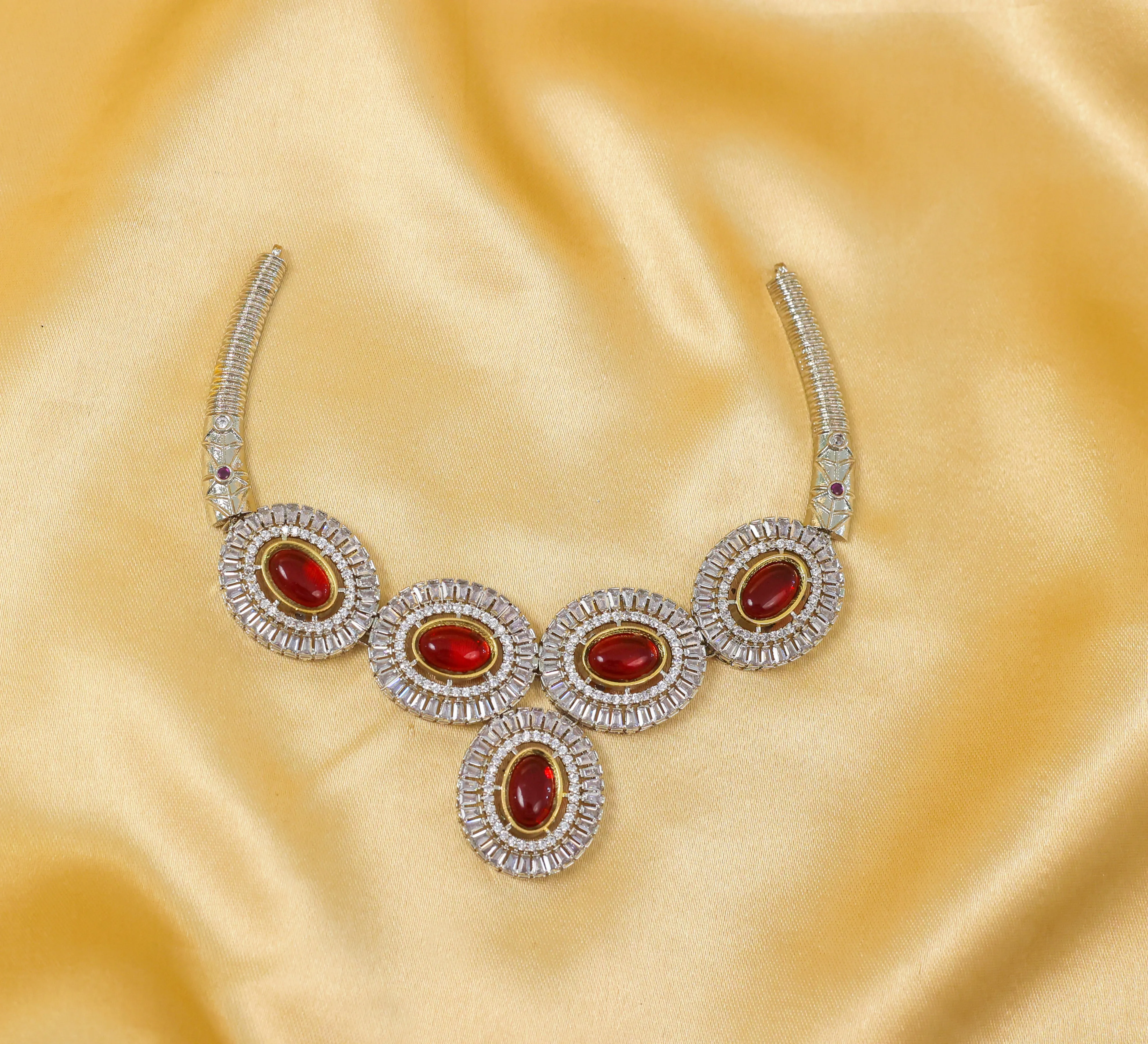 Antique Silver-Plated Necklace Set with Hydro Stones