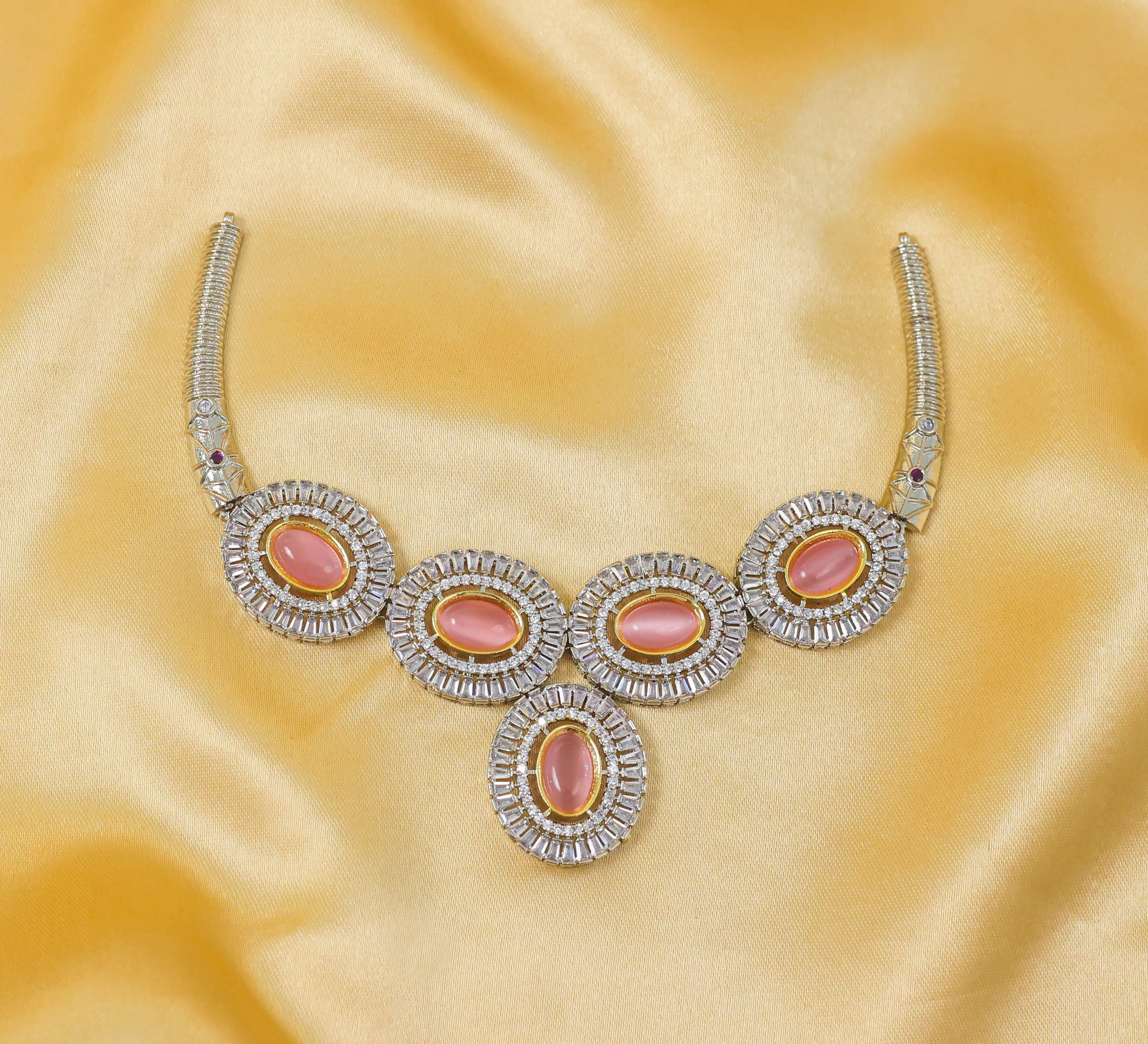 Antique Silver-Plated Necklace Set with Hydro Stones