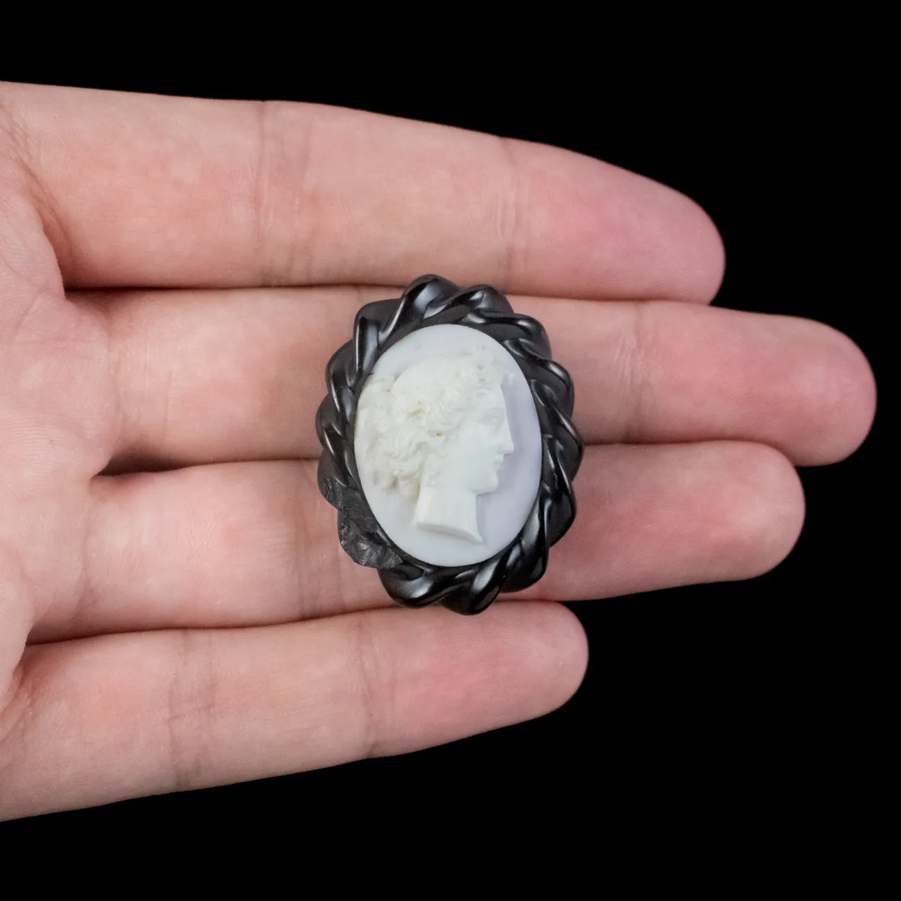 Antique Victorian Angel Skin Coral Cameo Brooch Whitby Jet Frame Circa 1860