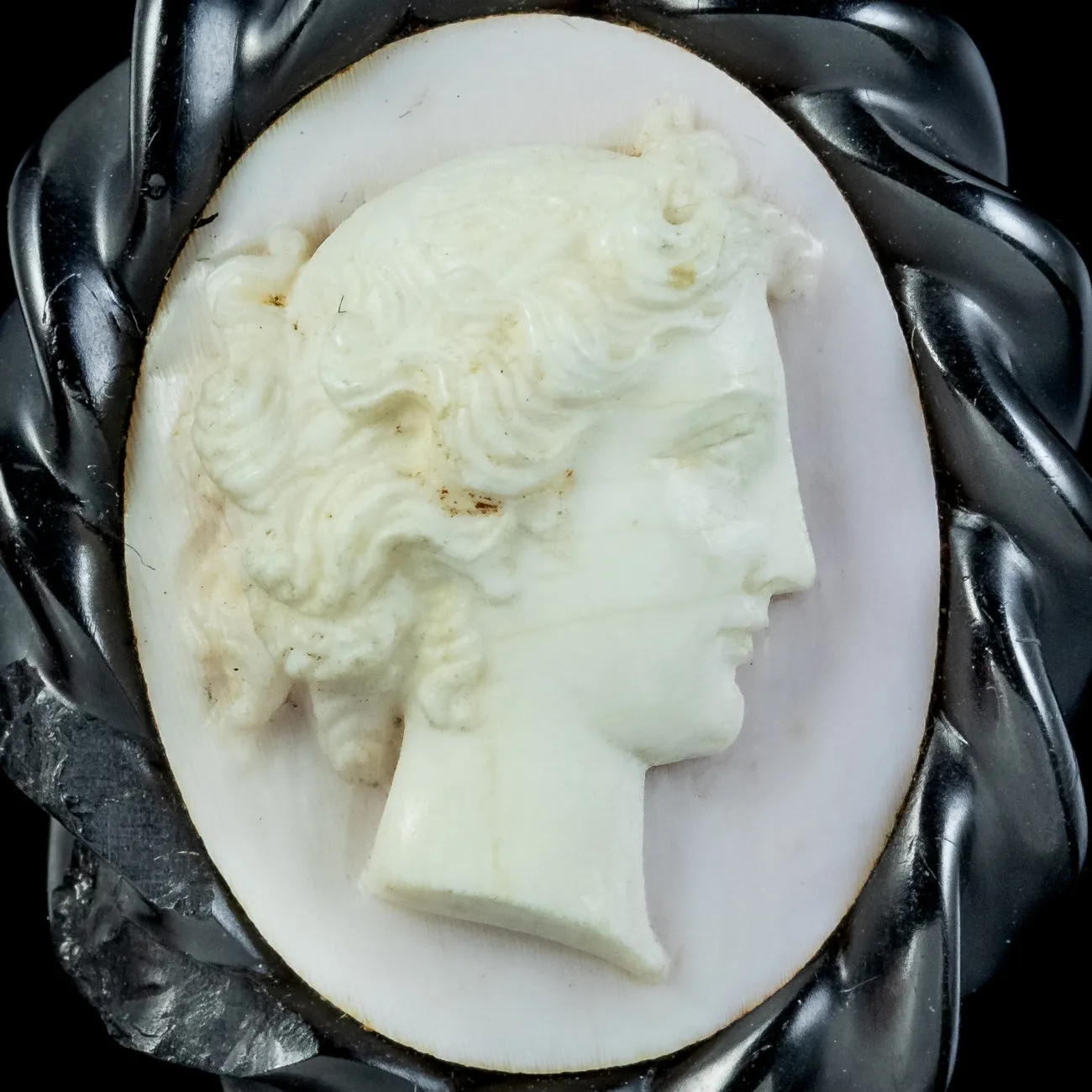 Antique Victorian Angel Skin Coral Cameo Brooch Whitby Jet Frame Circa 1860