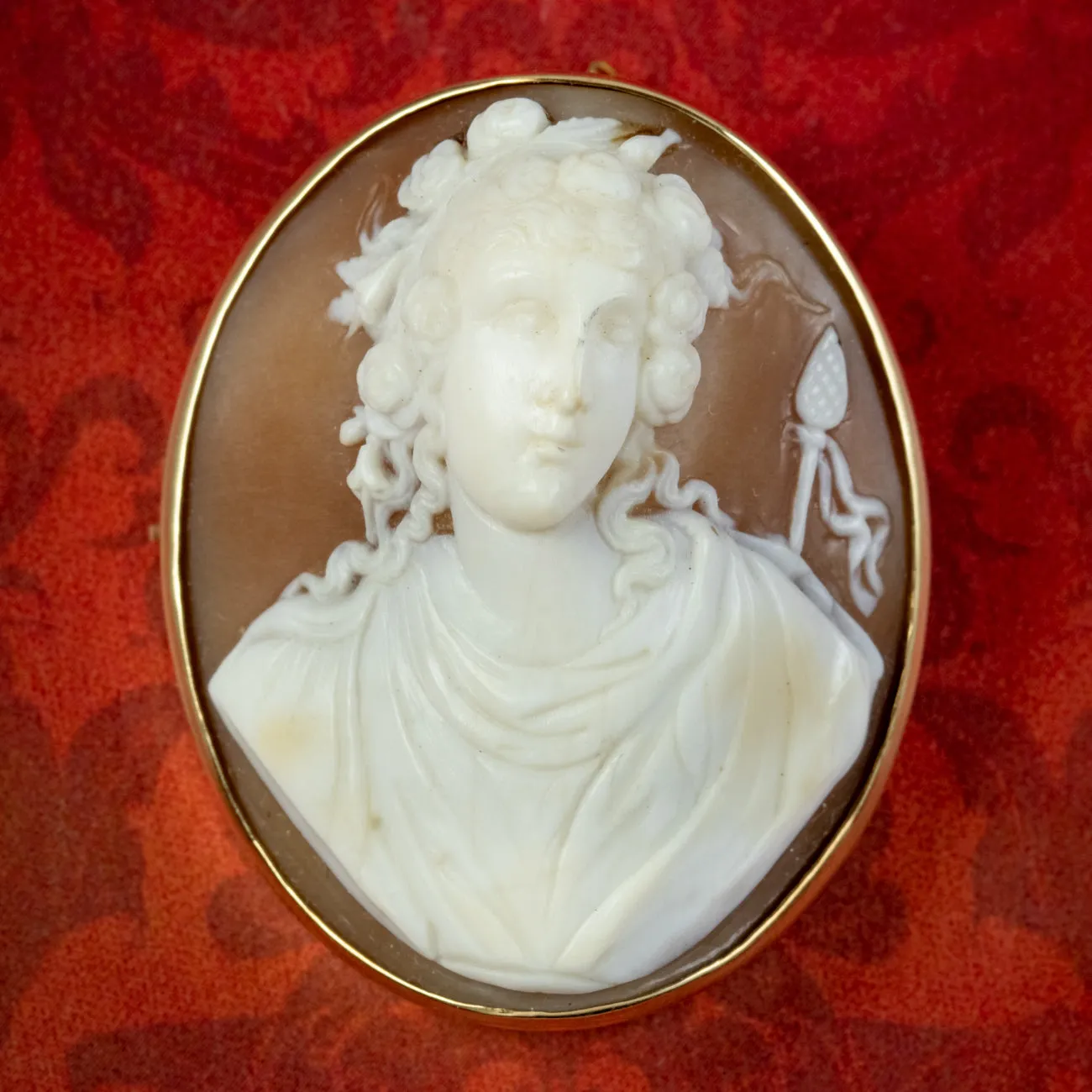 Antique Victorian Bacchus Cameo Brooch 9ct Gold Frame