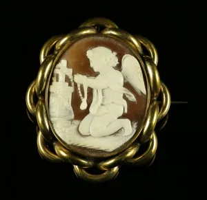 Antique Victorian Cameo Brooch Praying Angel Bullmouth Shell