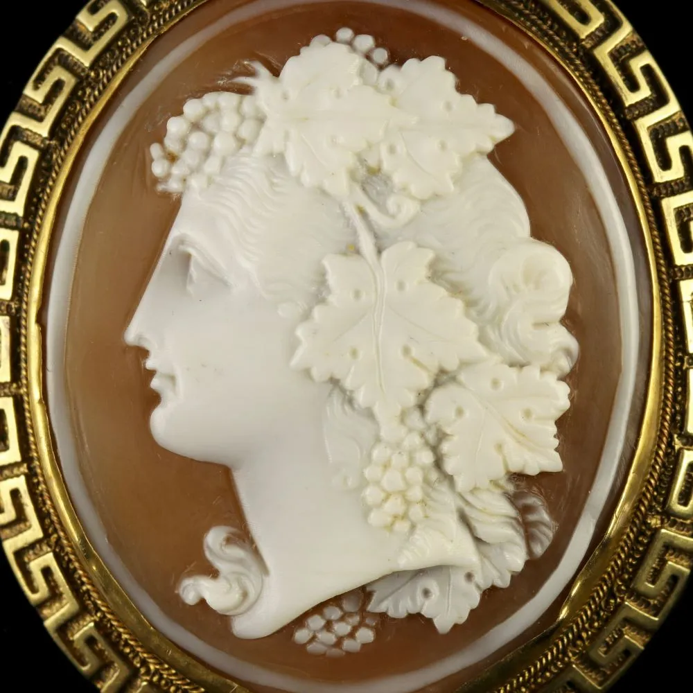 Antique Victorian Cameo Gold Brooch Circa 1860