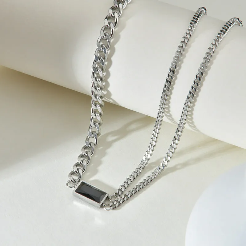 Collana Nera a Diamante Quadrato in Acciaio Titanio – Accessorio Hip Hop Trendy