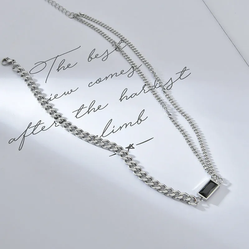 Collana Nera a Diamante Quadrato in Acciaio Titanio – Accessorio Hip Hop Trendy