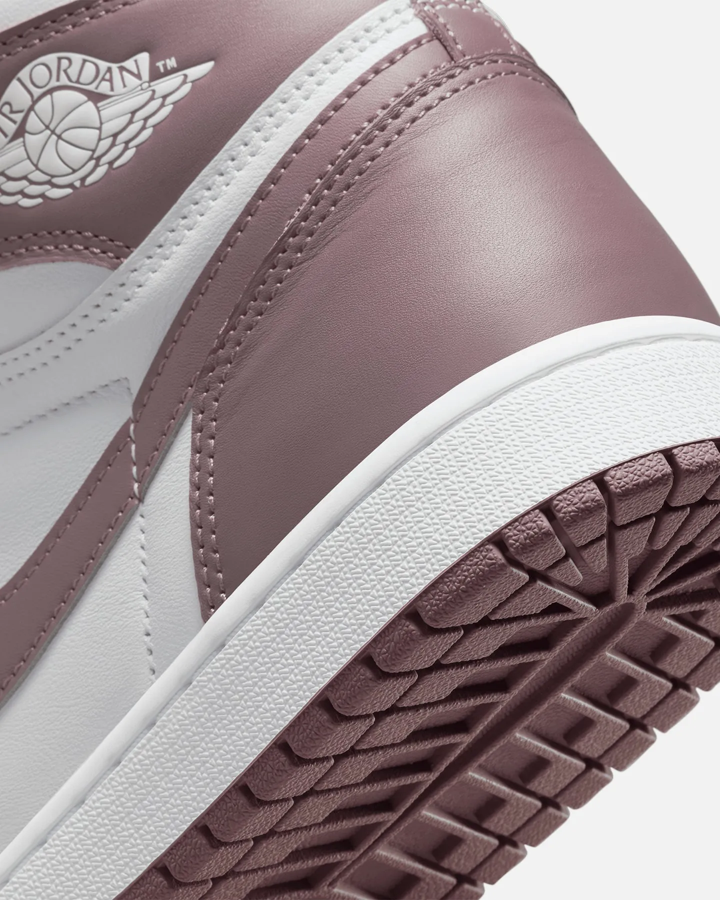 Jordan Air Jordan 1 Retro High OG White/Sky J Mauve