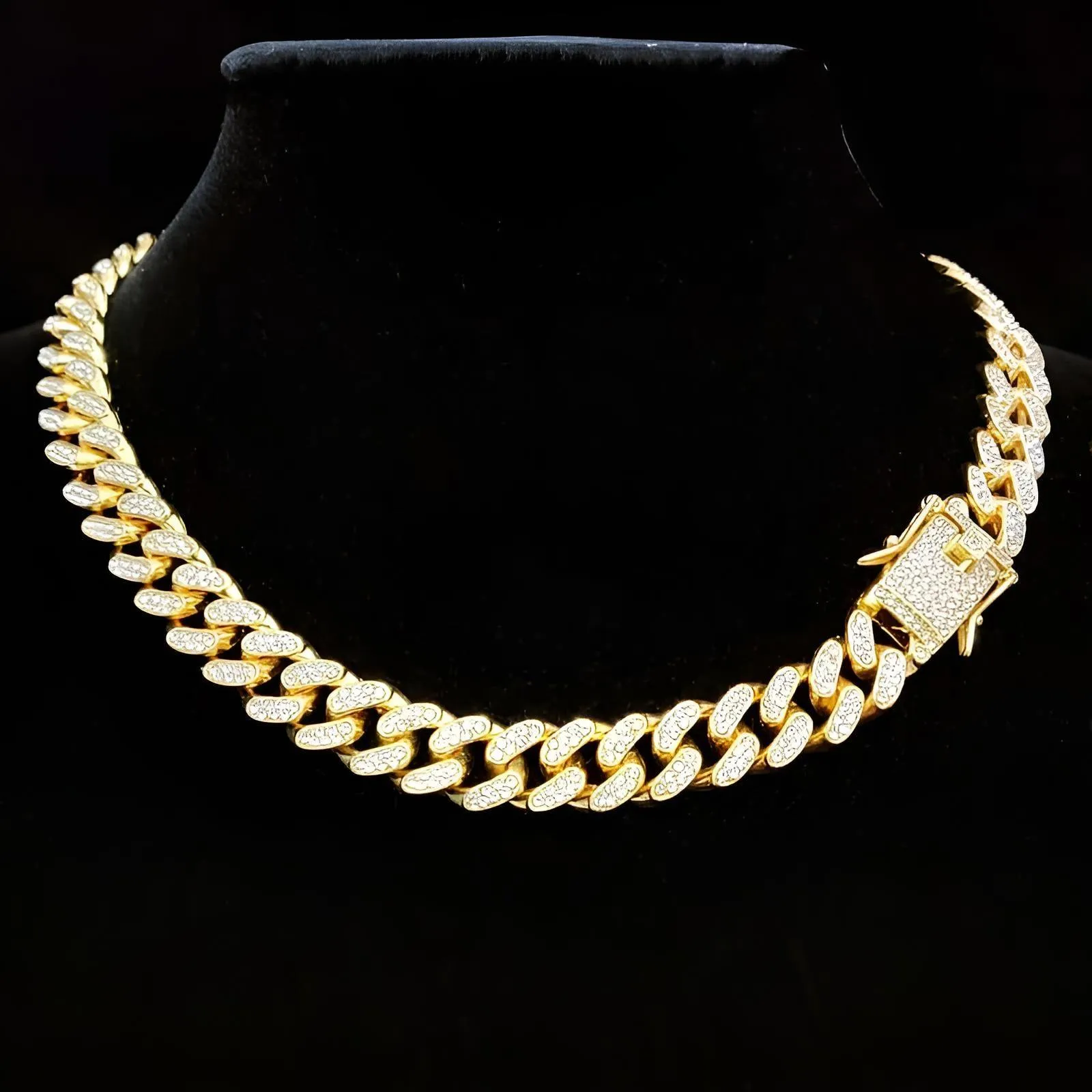 Number 23 Pendant Necklace With Crystal Cuban Chain