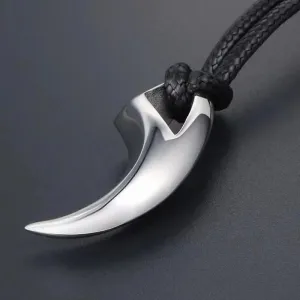 Punk Hip Hop Crescent Nail Pendant Wolf Tooth Leather Rope Necklace Men and Women Fashion Trend Jewelry