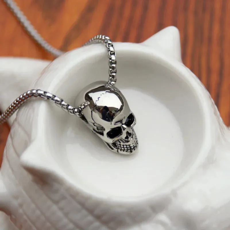 Punk Stainless Steel Three-dimensional Skull Pendant Necklace Men Hip Hop Rock Personality Long Men's Necklace Halloween Jewelry