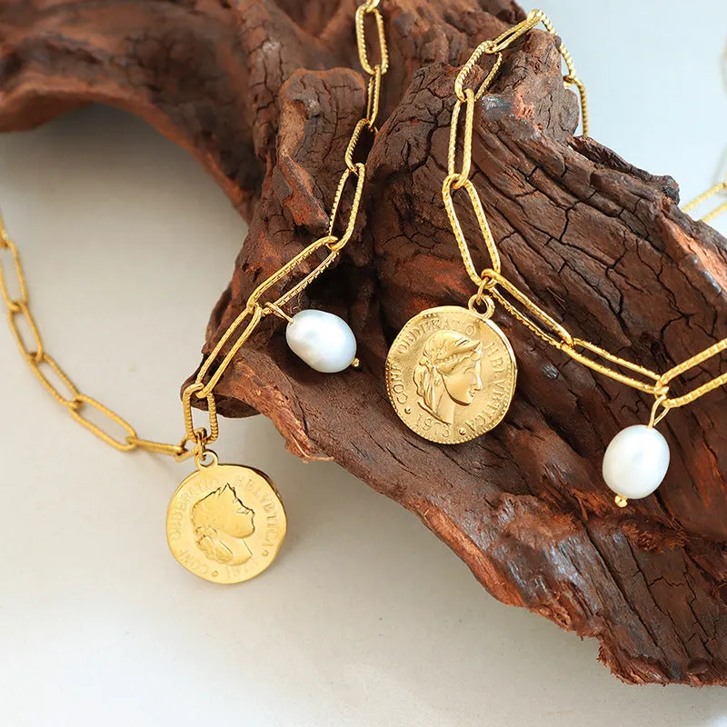 Retro Portrait Round Freshwater Pearl Pendant Necklace - Everyday Genie Collection