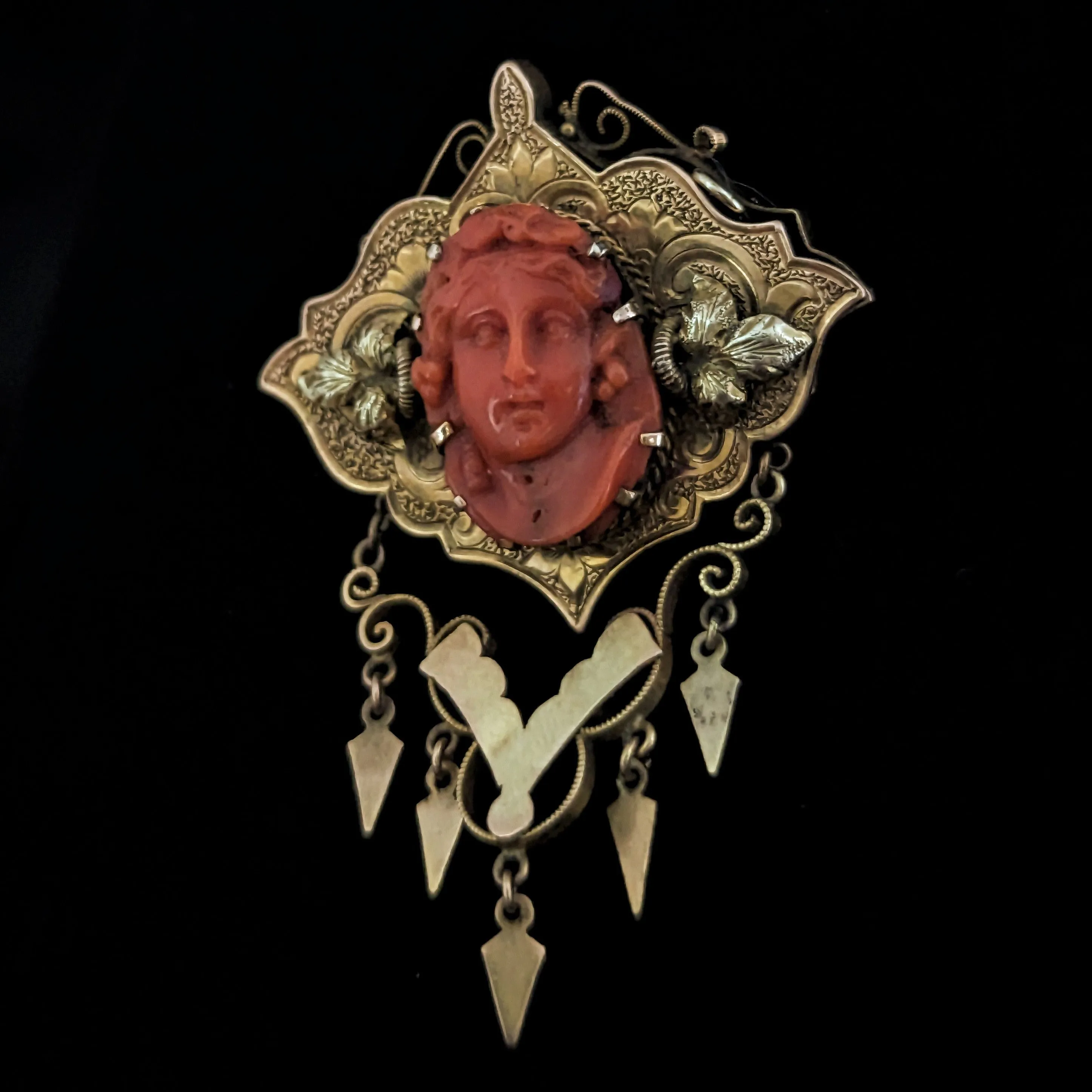 The Mesa - Victorian Era Coral Cameo 10k Gold Brooch