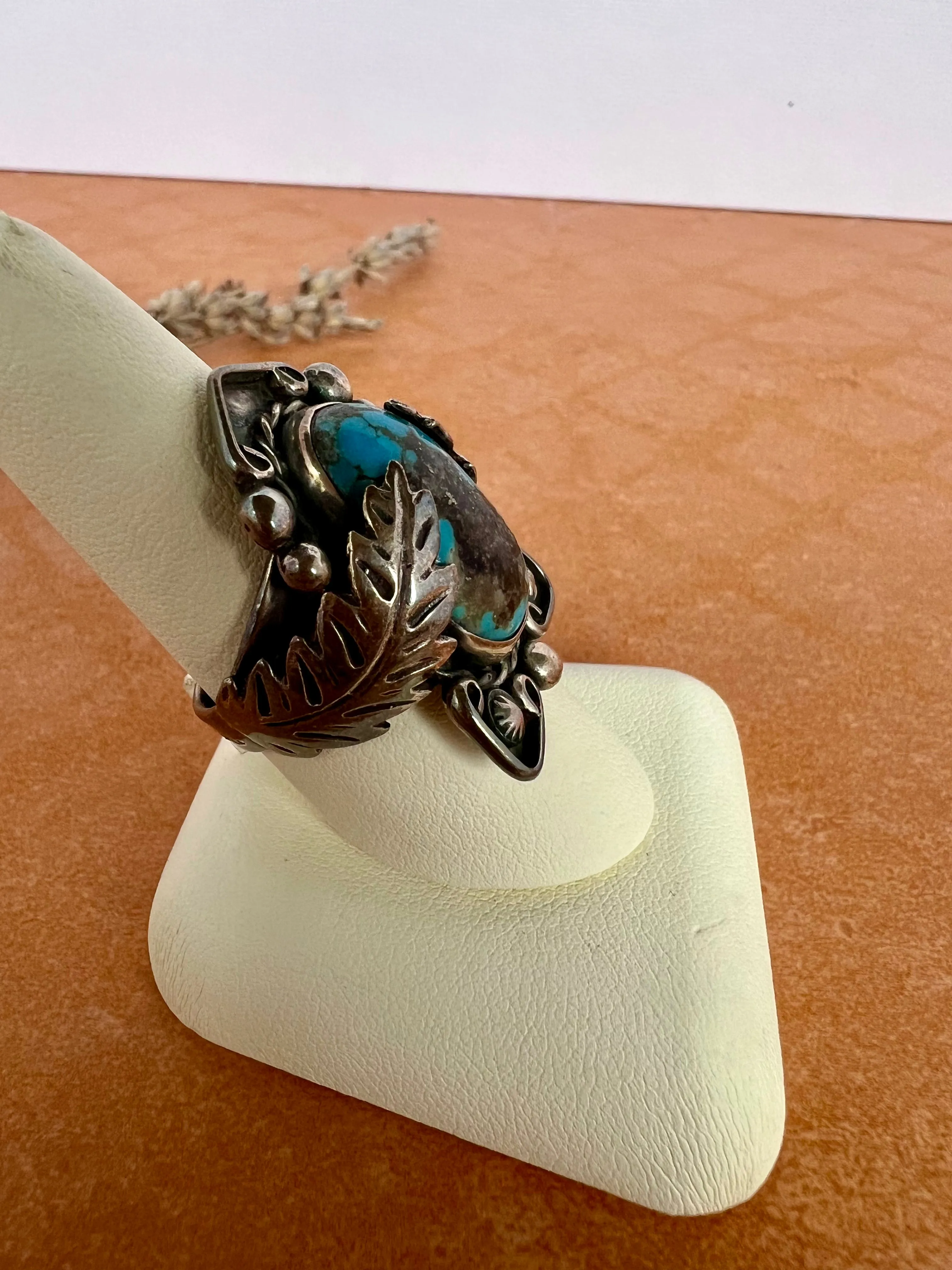 Unique Navajo Turquoise Ring | Size 8