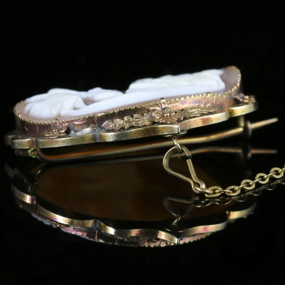 Victorian Gold Cameo Brooch In Original Box Circa 1900